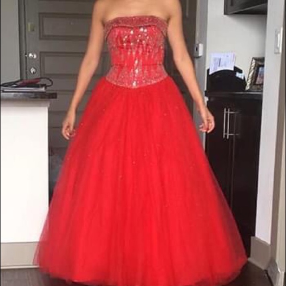 Prom dress